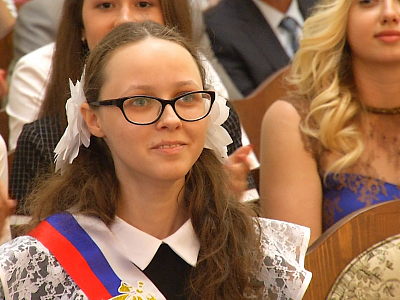 Выпускница копейской школы получила 100 баллов за ЕГЭ по русскому языку