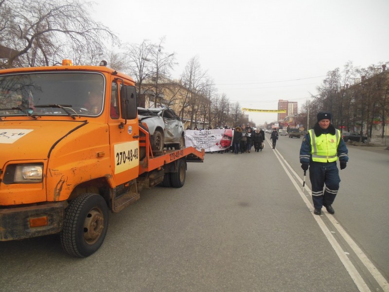 В Копейске состоялась социальная акция в память о погибших в ДТП