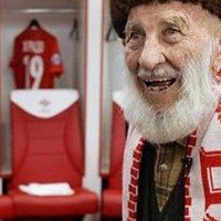 102-летний копейчанин стал почетным гостем на матче «Спартака»