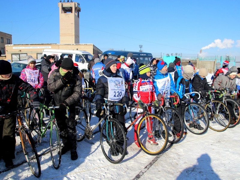 В Копейске прошел зимний чемпионат города по велокроссу памяти Игоря Курзина