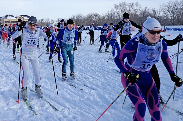 Копейские лыжники поддержали олимпийцев